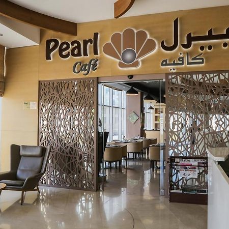 Gulf Suites Hotel Amwaj Al Manamah Esterno foto