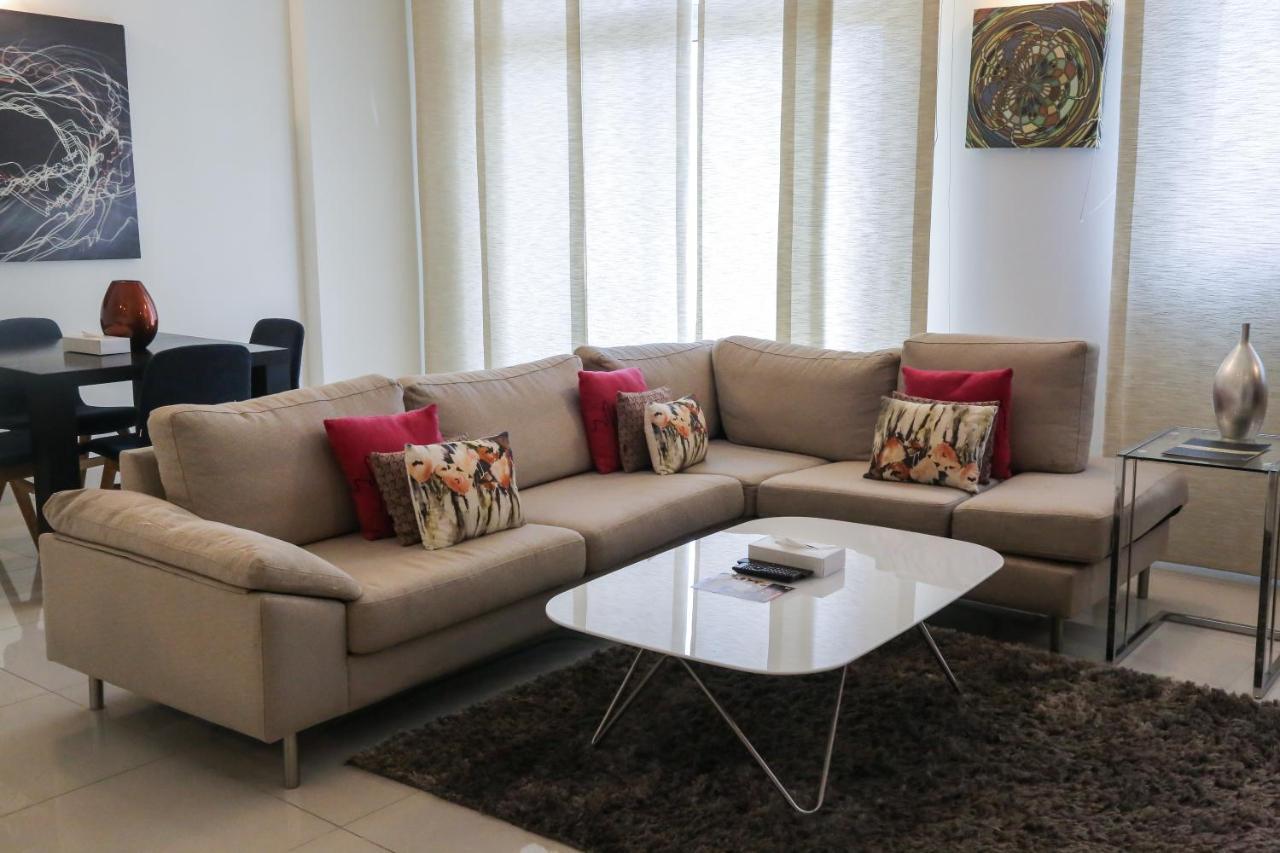 Gulf Suites Hotel Amwaj Al Manamah Esterno foto