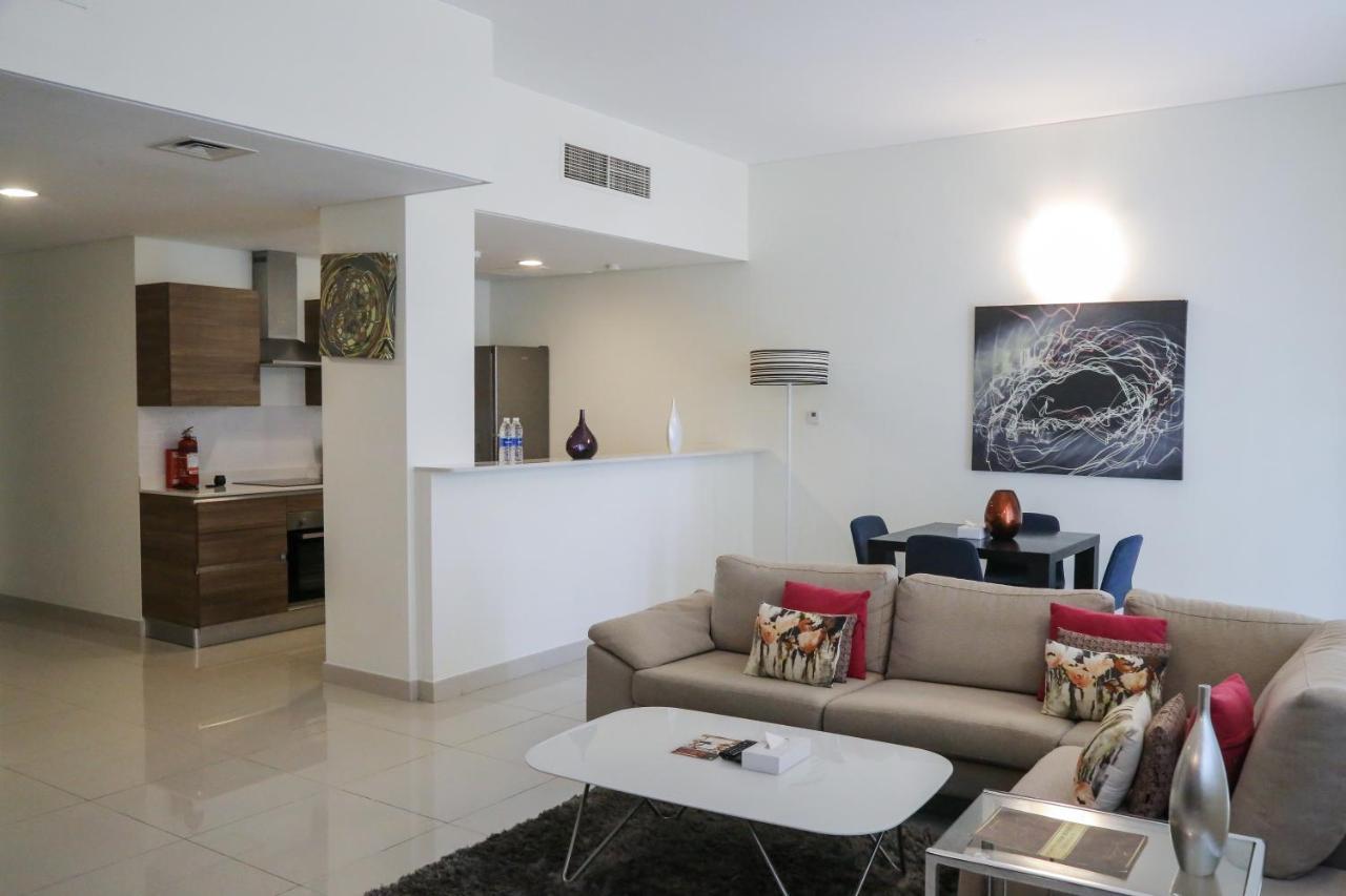 Gulf Suites Hotel Amwaj Al Manamah Esterno foto