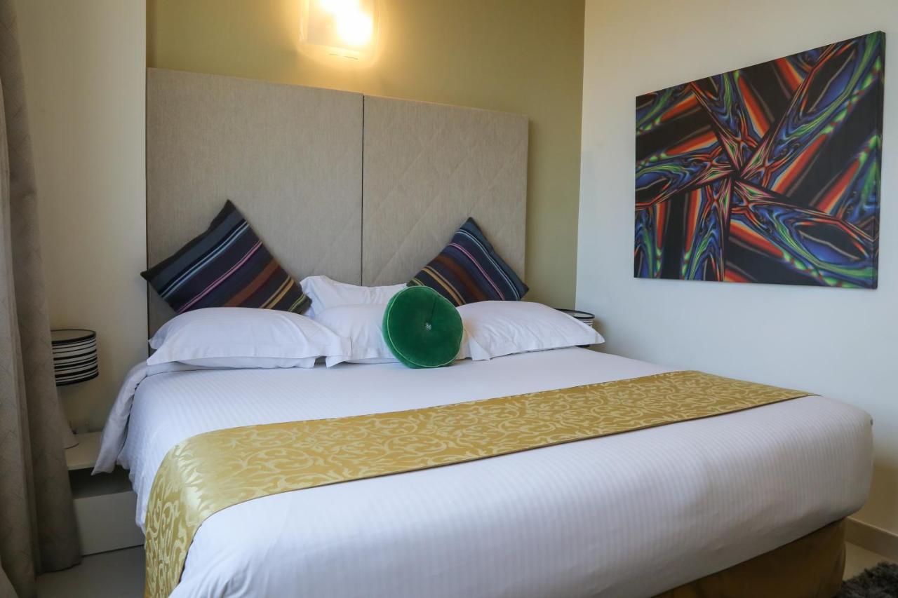 Gulf Suites Hotel Amwaj Al Manamah Esterno foto
