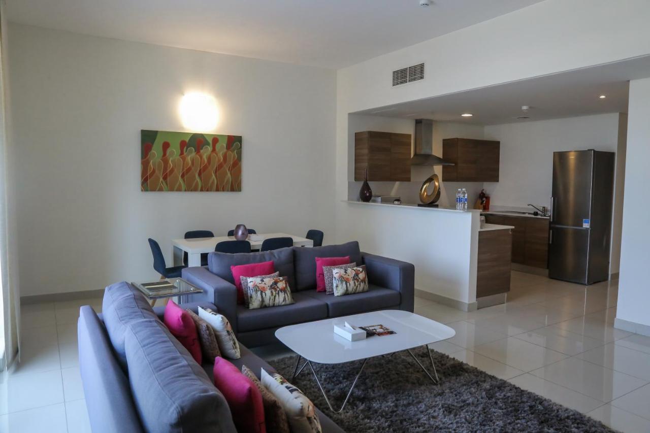 Gulf Suites Hotel Amwaj Al Manamah Esterno foto