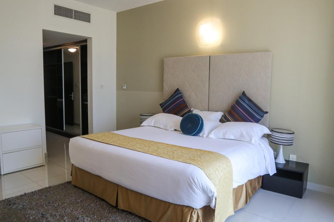 Gulf Suites Hotel Amwaj Al Manamah Esterno foto
