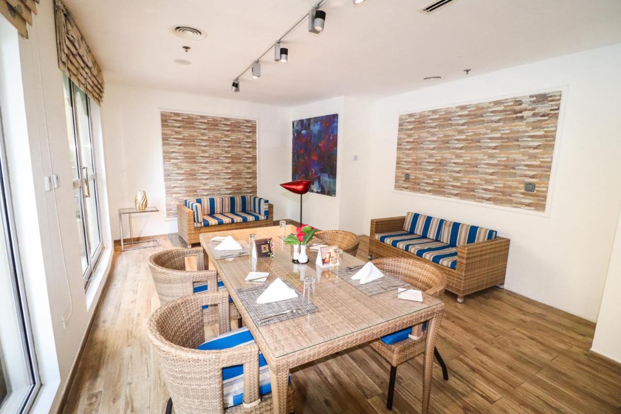 Gulf Suites Hotel Amwaj Al Manamah Esterno foto