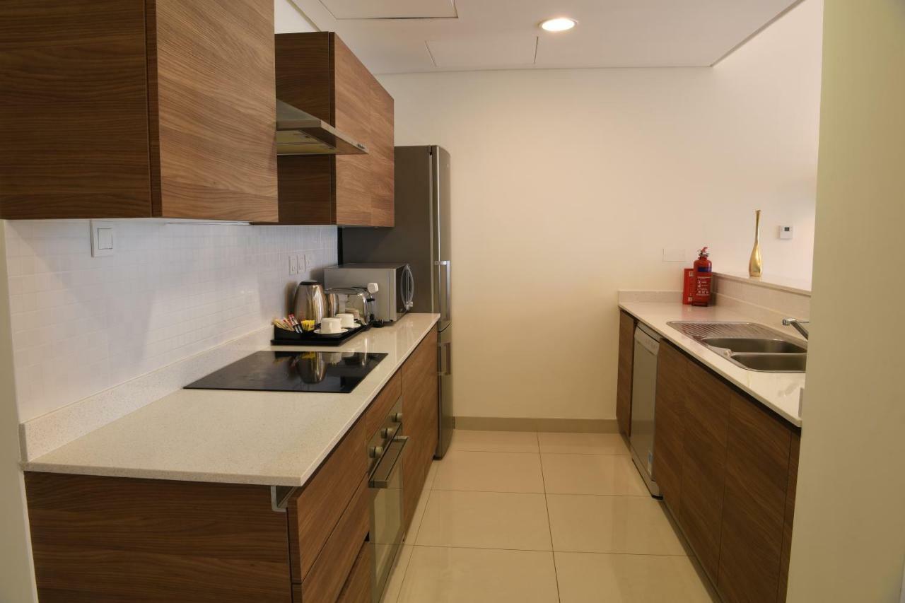 Gulf Suites Hotel Amwaj Al Manamah Esterno foto