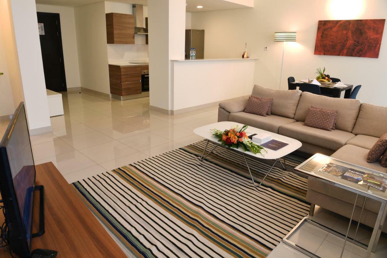 Gulf Suites Hotel Amwaj Al Manamah Esterno foto